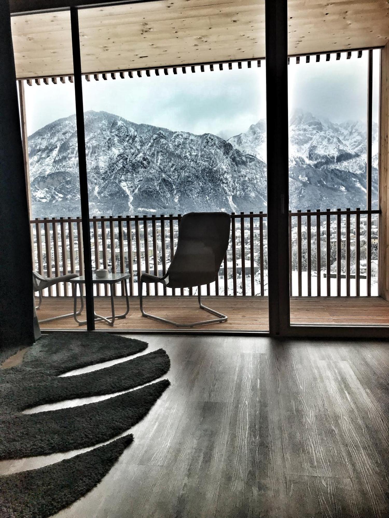 Double Room Mountain View