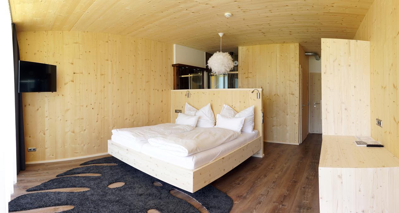 Double Room Mountain View